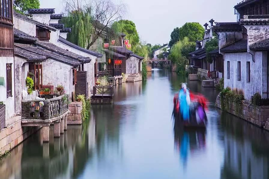 浙江准妈妈肚子暴长，以为怀上双胞胎，结果晴天霹雳…
